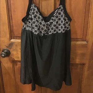 Delta Burke 18W Swimsuit Swimdress One Piece